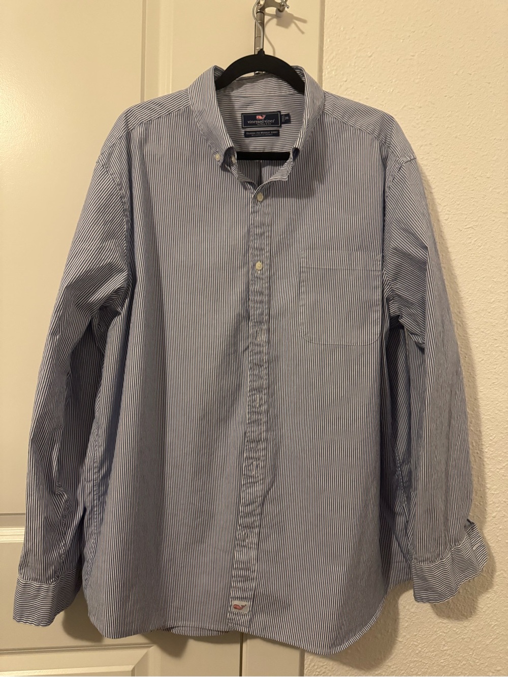 Vineyard Vines Light Blue & White Pinstripe Button-Down Shirt